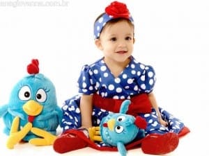 Vestido de festa Galinha Pintadinha