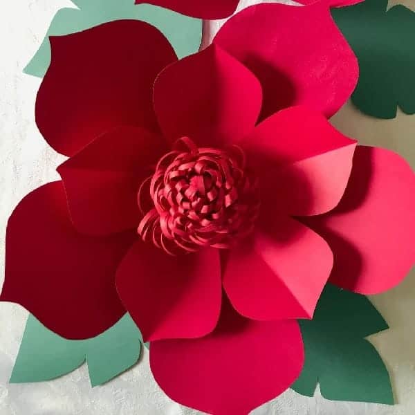 Decoração com flores de papel – Moldes fáceis