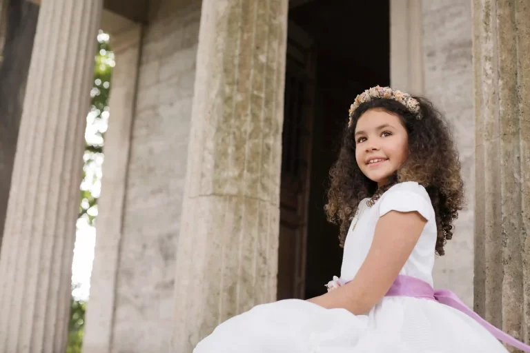 5 ideias de vestido rodado infantil de princesa para brilhar